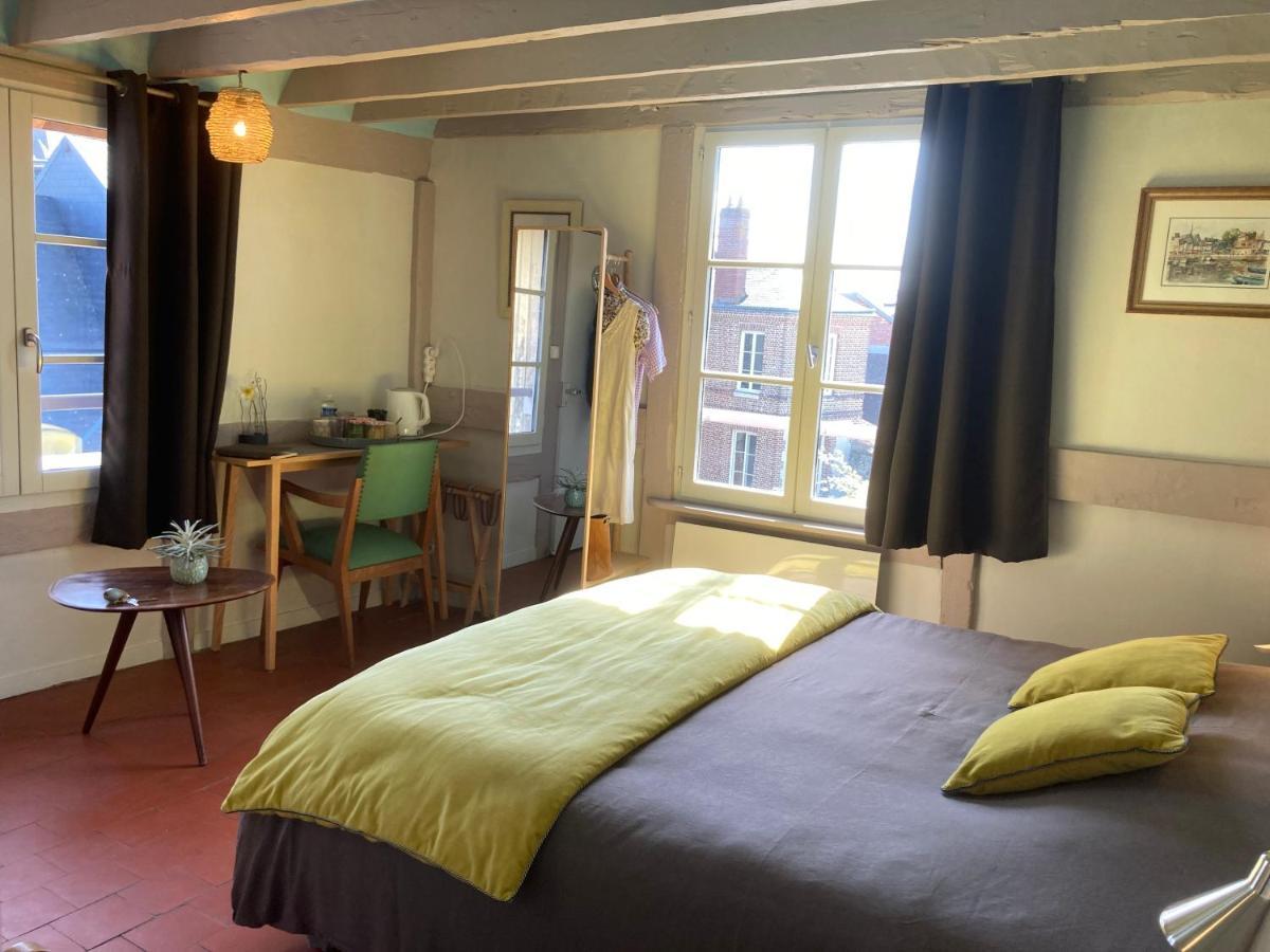 Chambres Chez L'Habitant Capucine Honfleur Esterno foto
