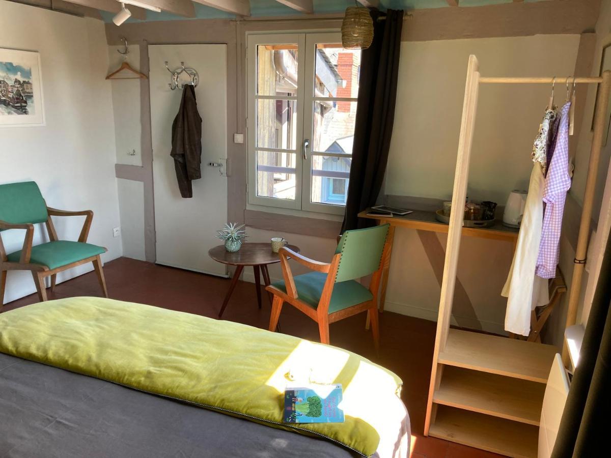 Chambres Chez L'Habitant Capucine Honfleur Esterno foto